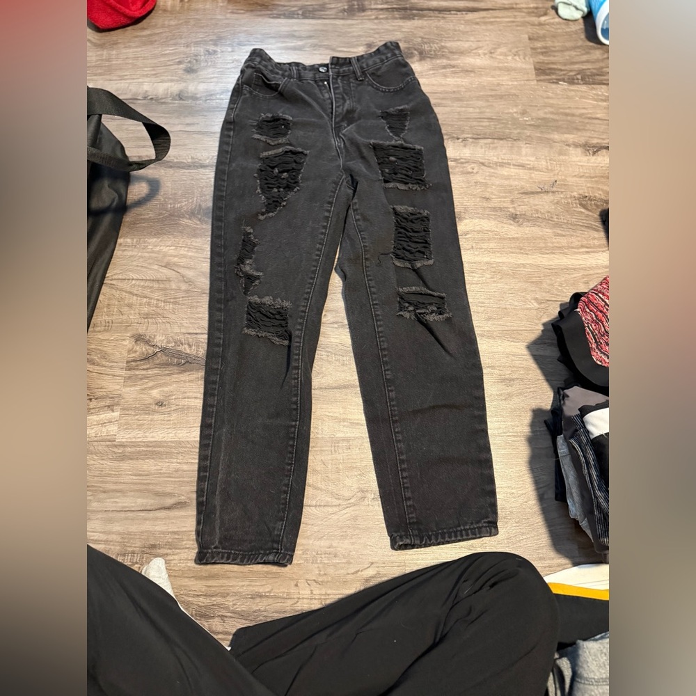 SHEIN Black Denim Jeans
